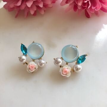 Gül ve İnci Detaylı Renkli Taşlı Vintage Küpeler