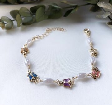 İncili Renkli Kelebek Tasarım Bileklik