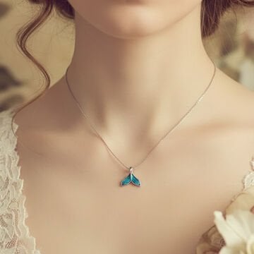 Blue Tail Gümüş Kolye