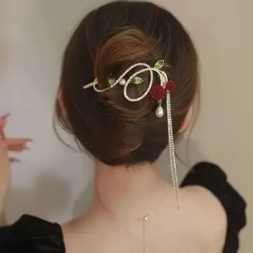 İnci Detaylı Kırmızı Gül Metal Toka