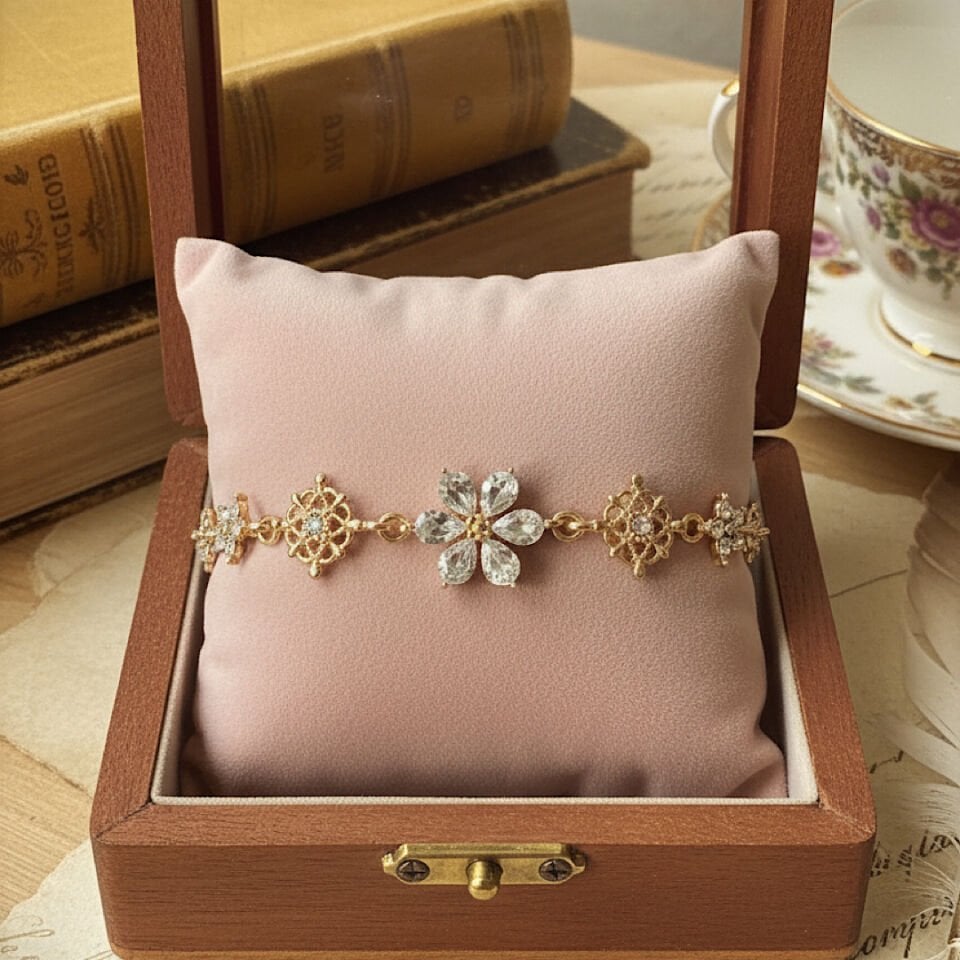 Vintage Zarif Kristal Taşlı Çiçek Bileklik