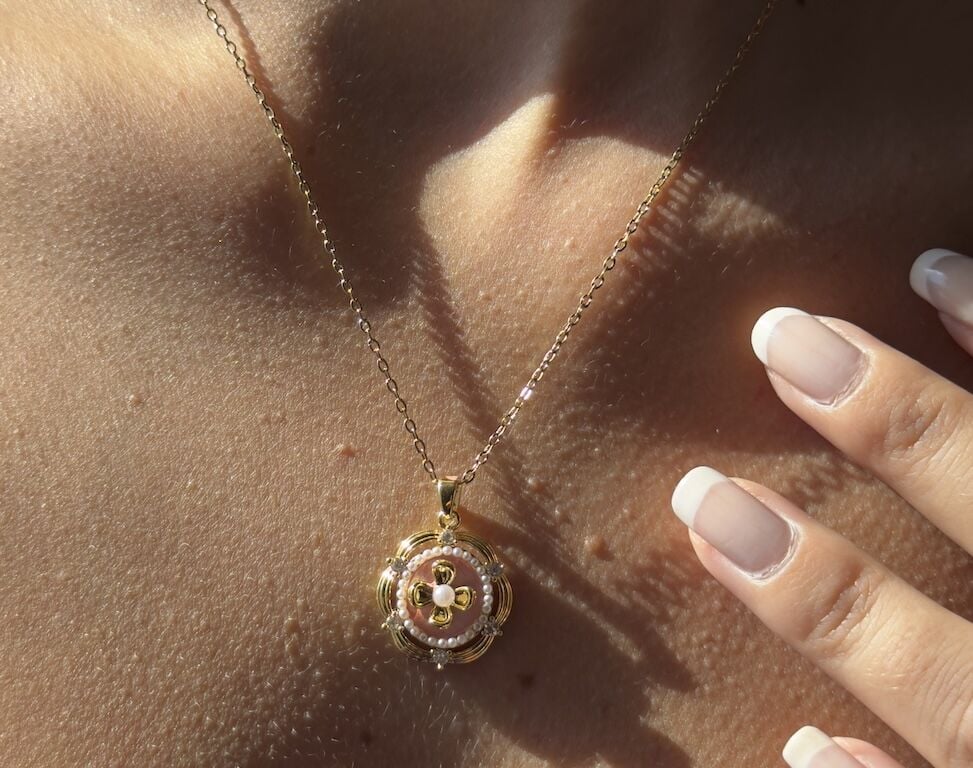 Vintage Pembe Çelik Kolye