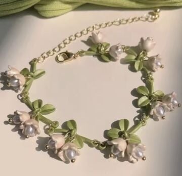 Vintage Beyaz Çiçek Tasarım Bileklik