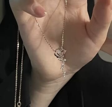 Rose Whisper Gümüş Kolye