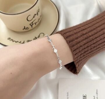 Rose Whisper Gümüş Bileklik