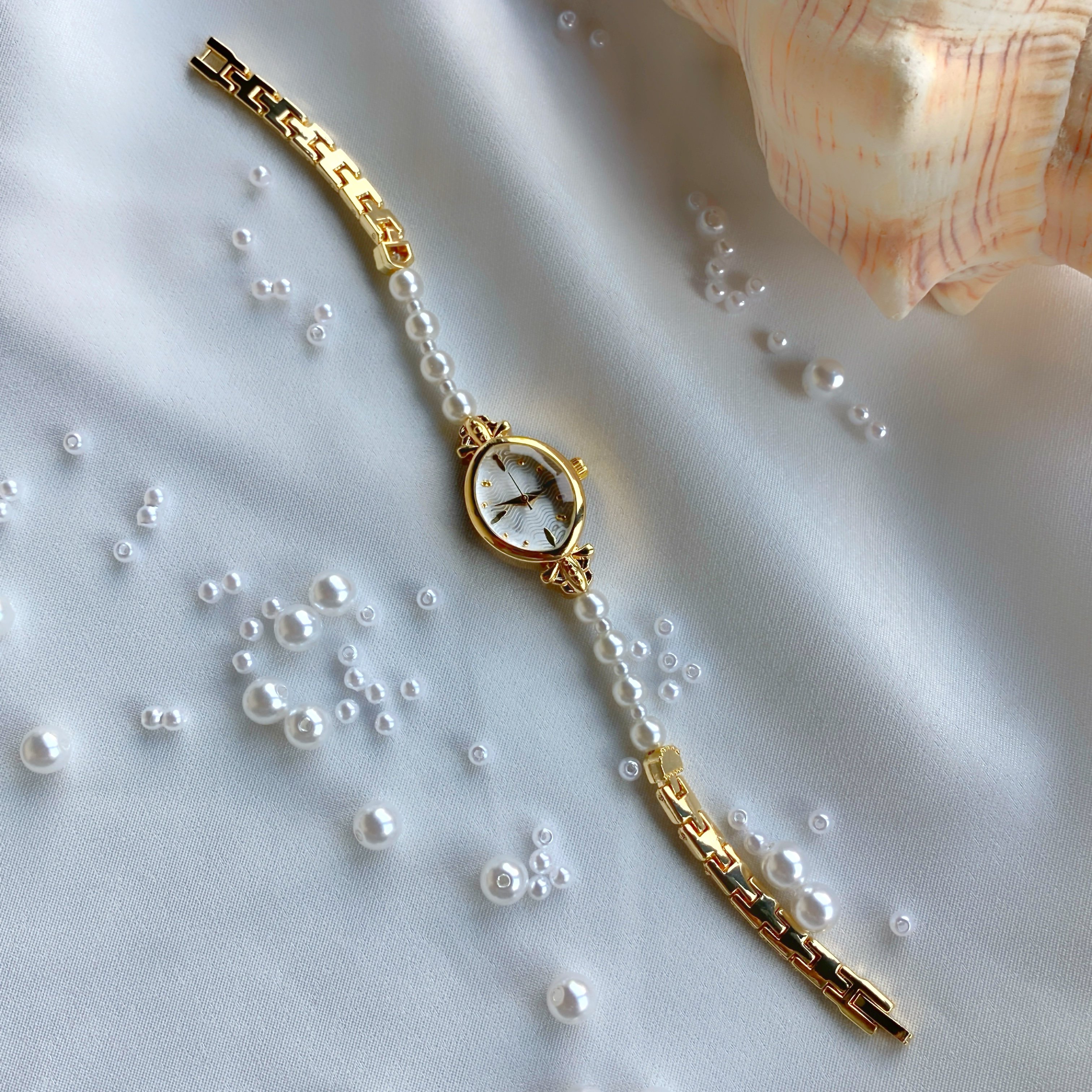 Pearl of Elegance Oval Kadran Saat