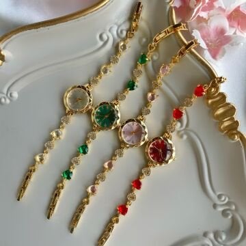 Vintage Taşlı Kalp Tasarım Kordon Saat