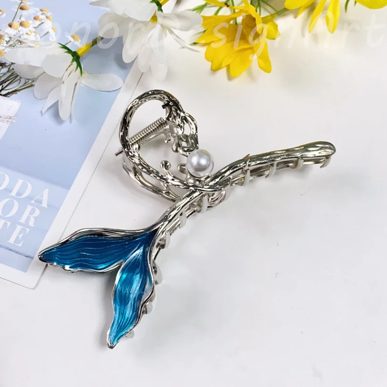 Blue Tail Metal Toka