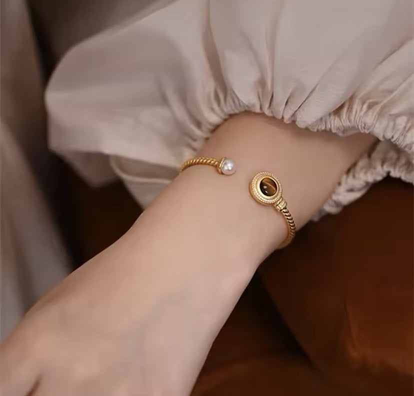 Vintage Stone and Pearl Halka Bileklik