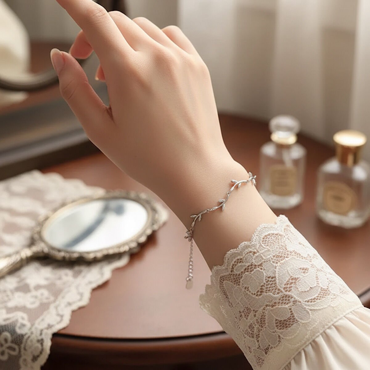 Leaf Retro Gümüş Bileklik