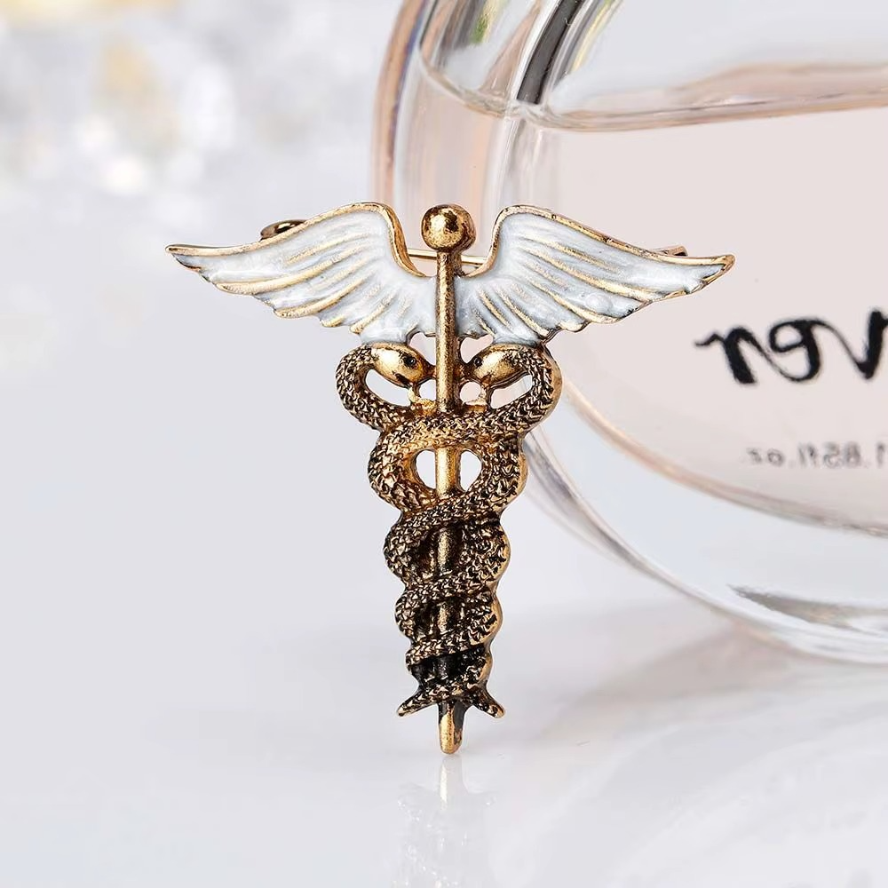 Tıp Sembolü Tasarım Broş