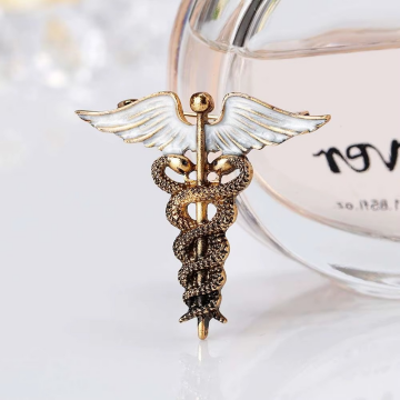 Tıp Sembolü Tasarım Broş