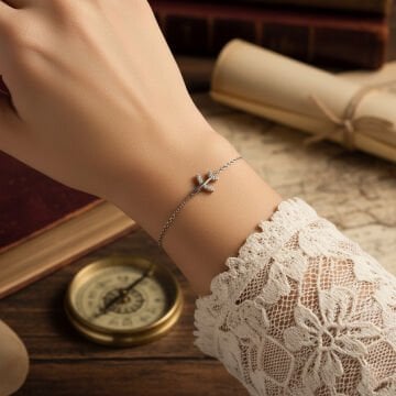 Uçak Figürlü Gümüş Bileklik