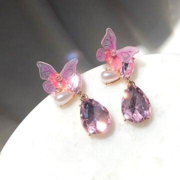 Renkli Kelebek Tasarım Küpeler