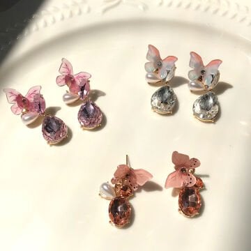 Renkli Kelebek Tasarım Küpeler