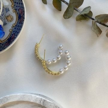 Zirkon Taşlı İnci Tasarım Halka Küpe