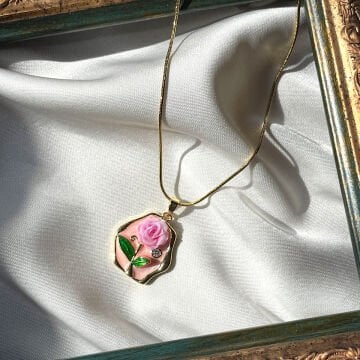 Elegant Pembe Gül Tasarım Çelik Kolye