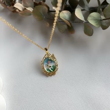 Kelebek Detaylı Rose Çelik Kolye