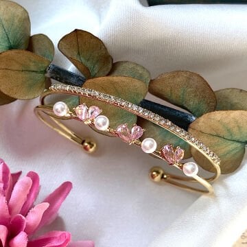 Pembe Kalp ve İnci Figürlü Halka Bileklik