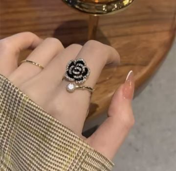 Vintage Siyah Gül Yüzük
