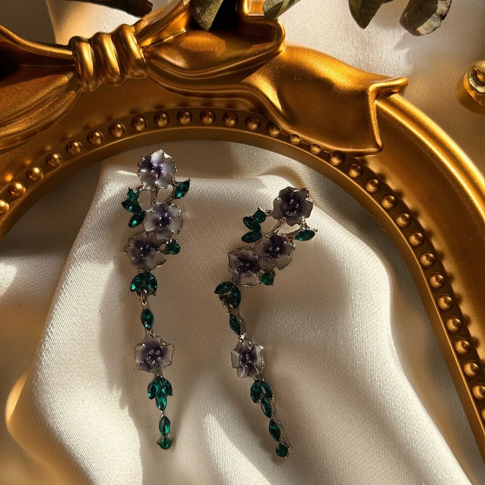 Mor Çiçek Sarkıt Küpe