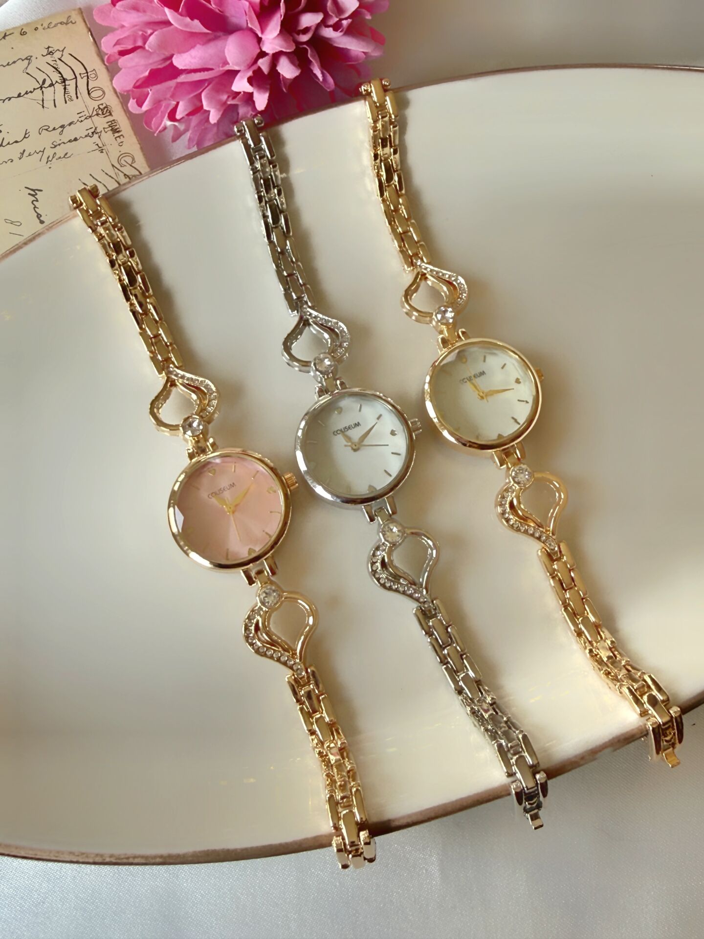 Taşlı Kalp Detay Tasarım Vintage Saat