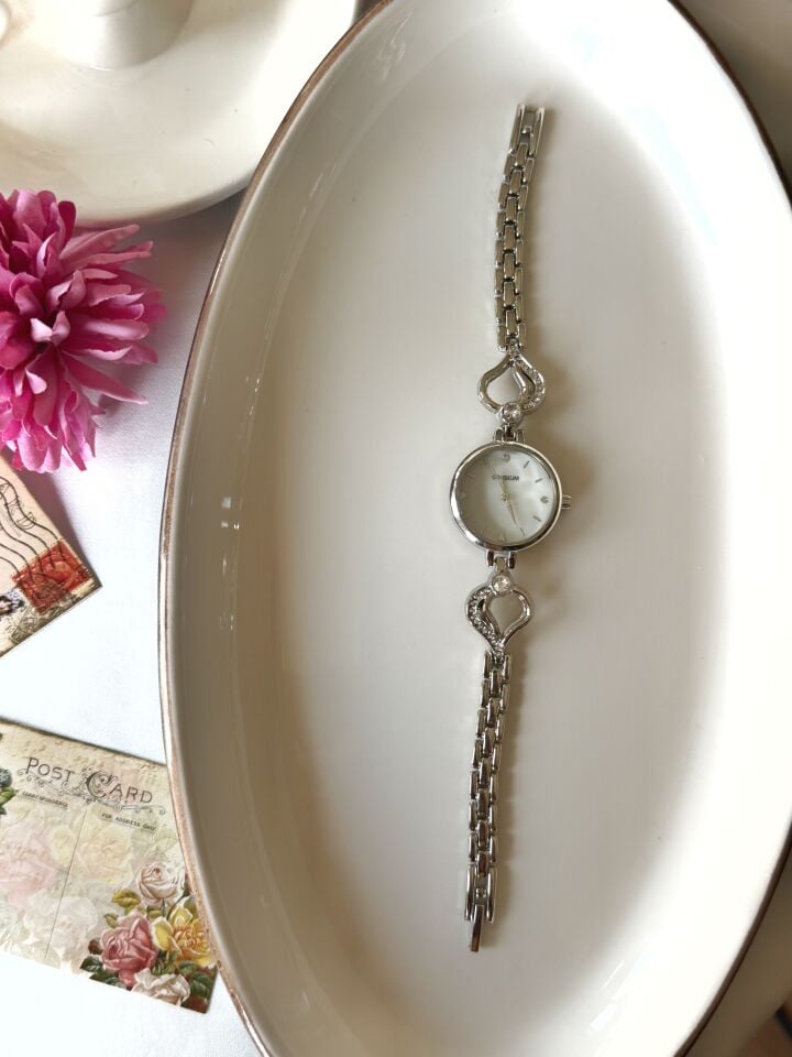 Taşlı Kalp Detay Tasarım Vintage Saat