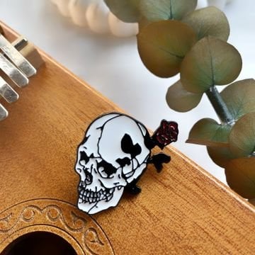 Kuru Kafa Tasarım Pin