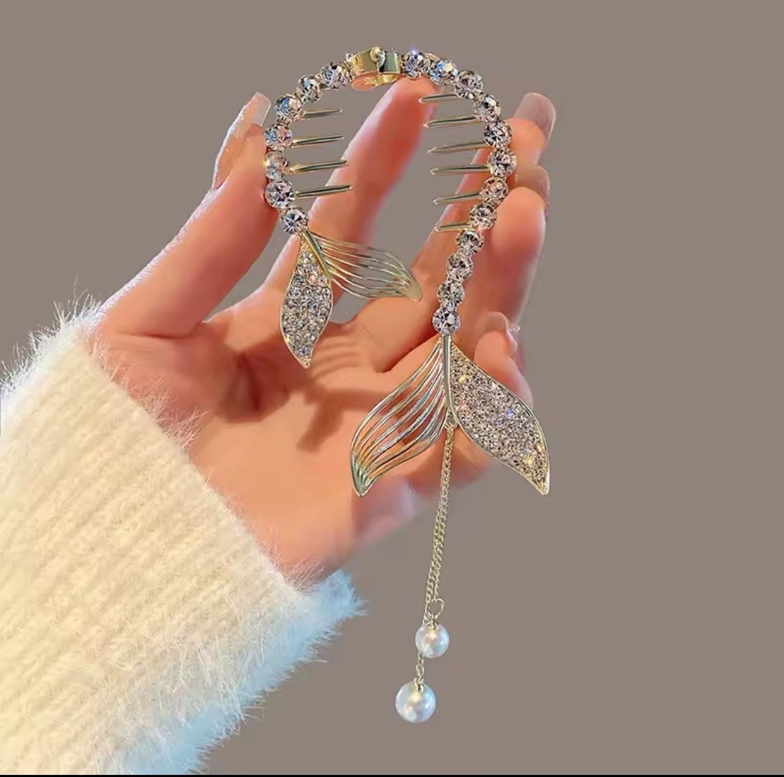 Kristal Taşlı Deniz Kızı Tasarım Toka