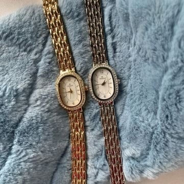 Taşlı Çerçeve Vintage Saat