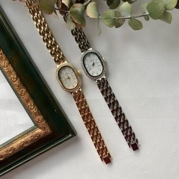 Taşlı Çerçeve Vintage Saat