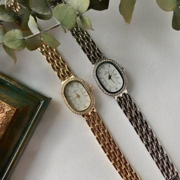 Taşlı Çerçeve Vintage Saat