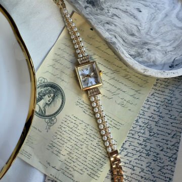 Vintage Dikdörtgen Kasa İnci Tasarım Saat