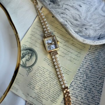 Vintage Dikdörtgen Kasa İnci Tasarım Saat