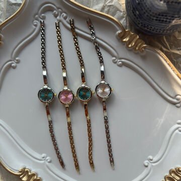 Kelepçe Kordon Tasarım Renkli Kadran Saatler