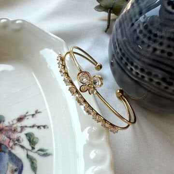 Taşlı Kelebek Figürlü Tasarım Halka Bileklik