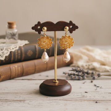İnci Tasarım Lotus Çiçeği Küpe