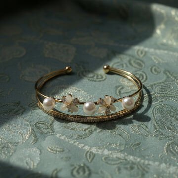 İnci Detaylı Çiçek Halka Bileklik