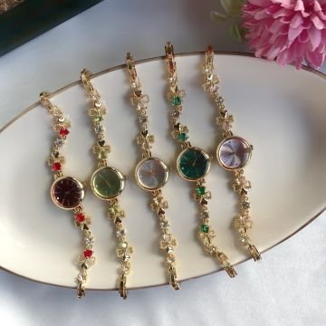 Vintage Renkli Çiçek Tasarım Saat