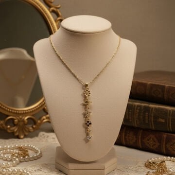 Gezegen Çiçek ve Kalp Detaylı Çelik Kolye