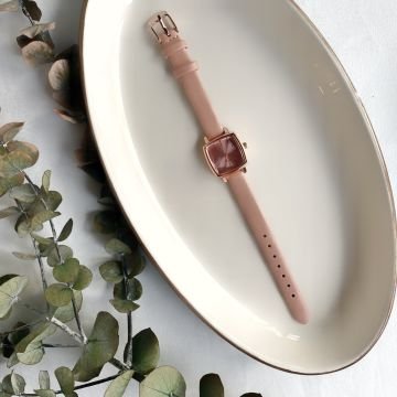 Vintage Minimal Tasarım Somon Renk Saat