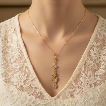 Kelebek Figürlü Minimal Tasarım Çelik Kolye