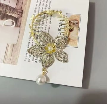 İnci Detaylı Çiçek Toka