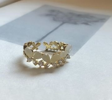 Zirkon Taşlı Beyaz Mineli Kelebek Tasarım Yüzük