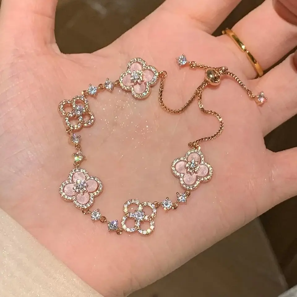 Pembe Yonca Tasarım Bileklik