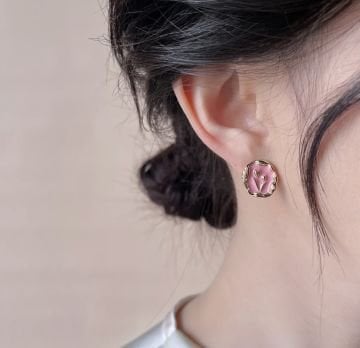 Vintage İnci Detaylı Pembe Küpe