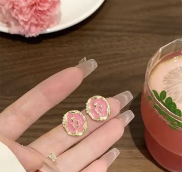 Vintage İnci Detaylı Pembe Küpe