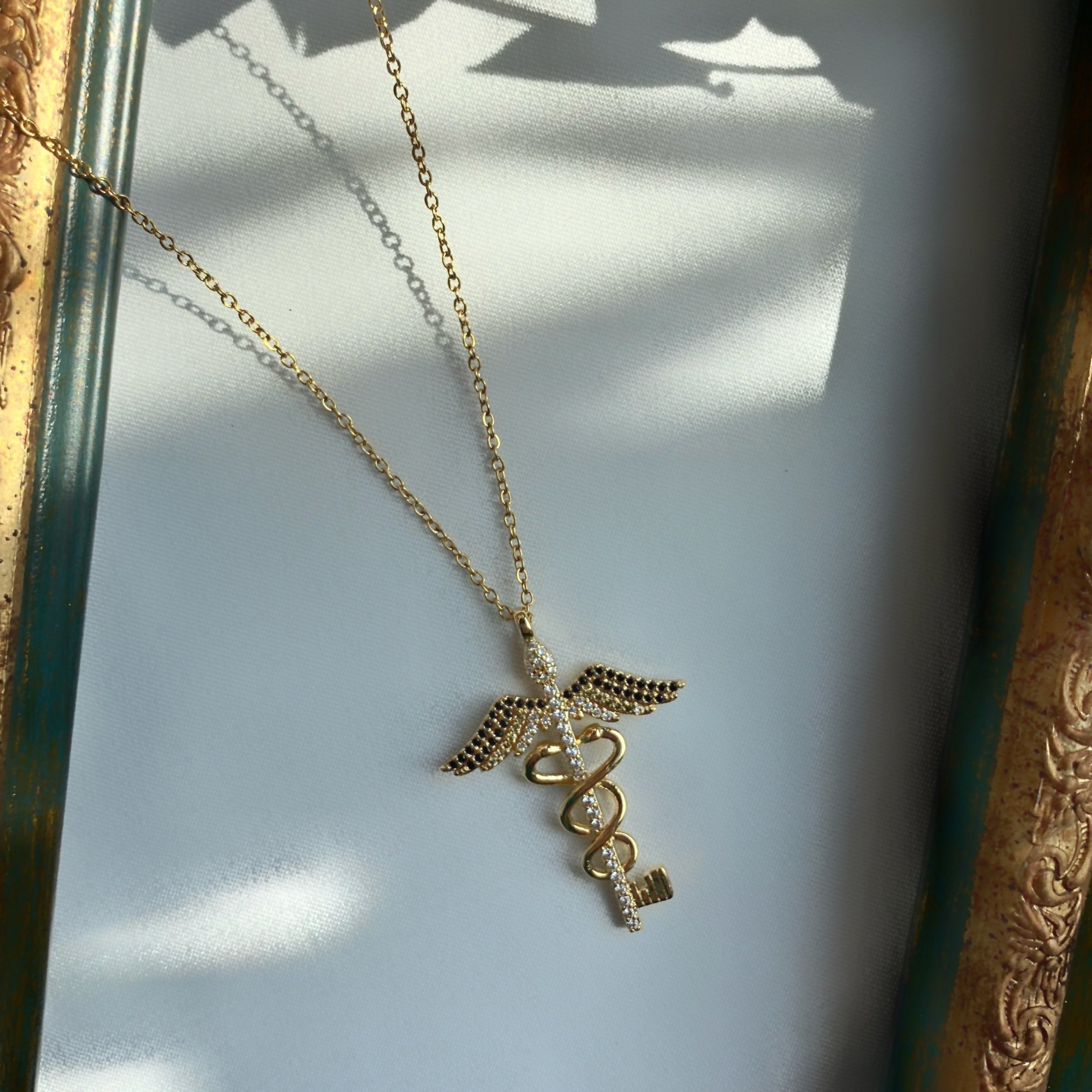 Tıp Sembolü Tasarım Çelik Kolye