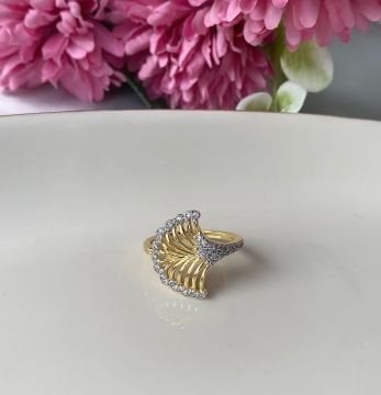 Taşlı Gold Tasarım Çelik Yüzük
