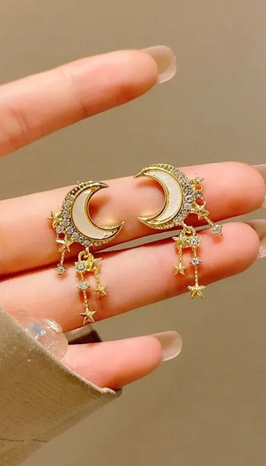 Vintage Ay ve Yıldız Figürlü Taşlı Sallantılı Küpe